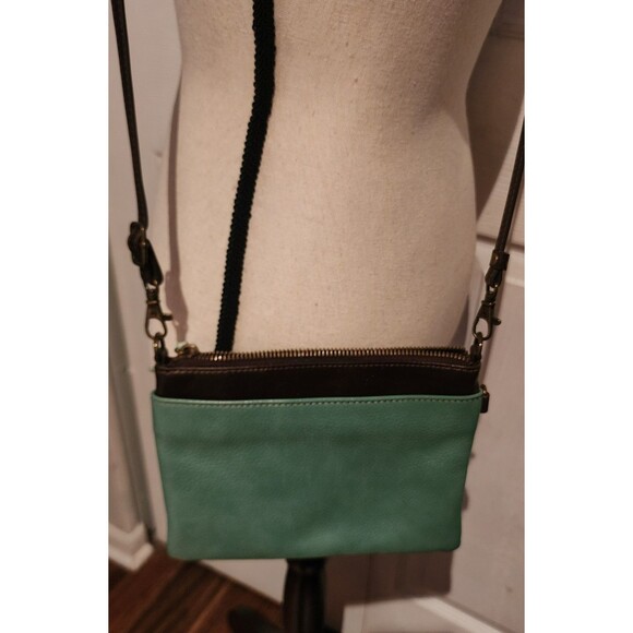 Sold Out CHALA Cute 3D Turtle CROSSBODY Purse w/Adj Strap & Star Zipper Pull 6x8 - Picture 6 of 8